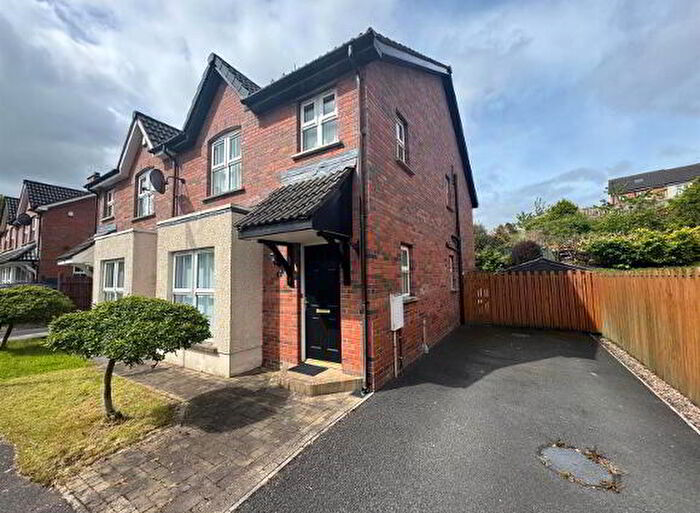 4 Bedroom Semi-Detached House For Sale In Tobar Glen, Newtownabbey, BT36