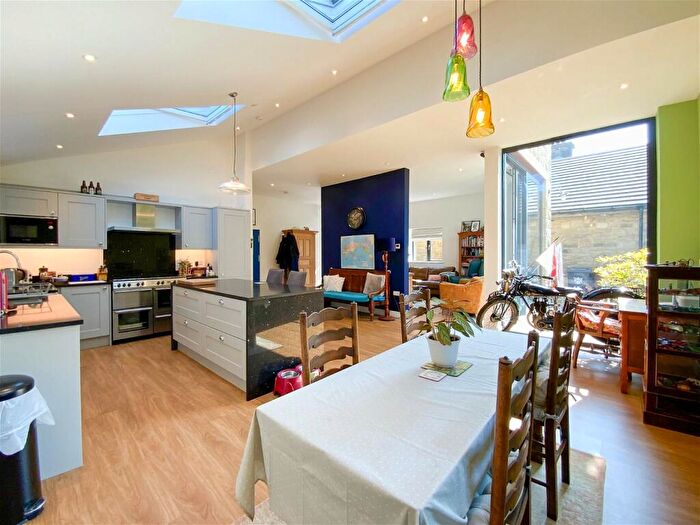 1 Bedroom Detached House For Sale In Mill View House, Wren Nest Terrace, SK13