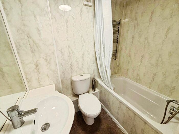 2 Bedroom End Of Terrace House For Sale In Church Street, Nonington, Dover, Kent, CT15