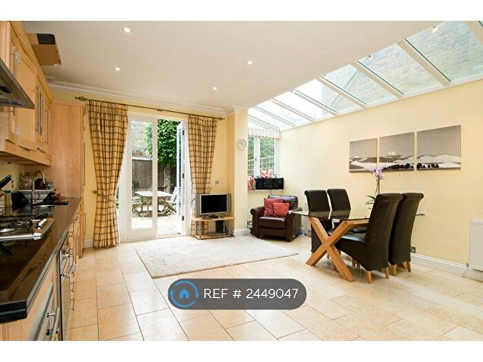 4 Bedroom Terraced House To Rent In Bangalore Street, London, SW15