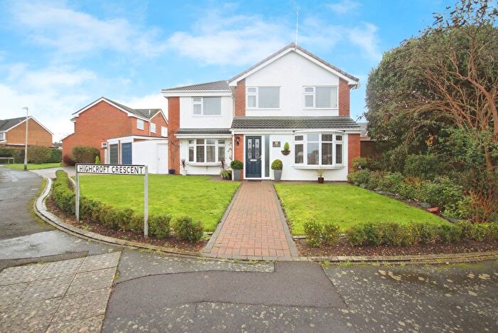 4 Bedroom Detached House For Sale In Highcroft Crescent, Leamington Spa, CV32