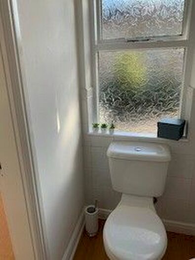 1 Bedroom Flat To Rent In Fosse Road Central, Leicester, LE3