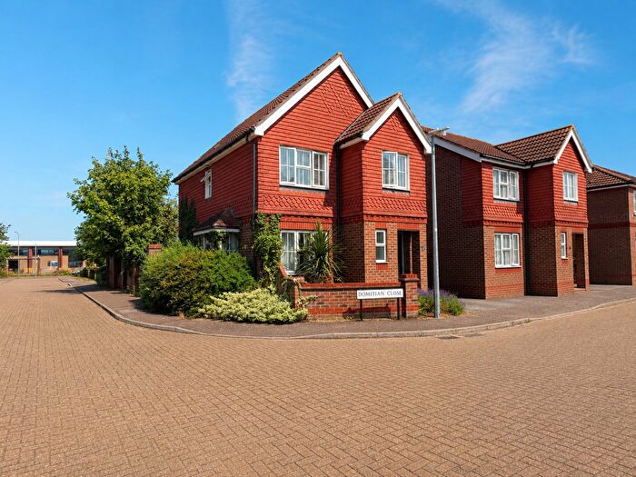 3 Bedroom Detached House For Sale In Domitian Close, Colchester, Colchester, CO4