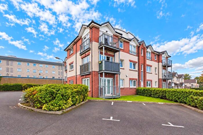2 Bedroom Flat For Sale In Saffronhall Gardens, Hamilton, ML3