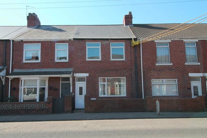 3 Bedroom Terraced House To Rent In Station Avenue South, Fencehouses, Houghton Le Spring, DH4