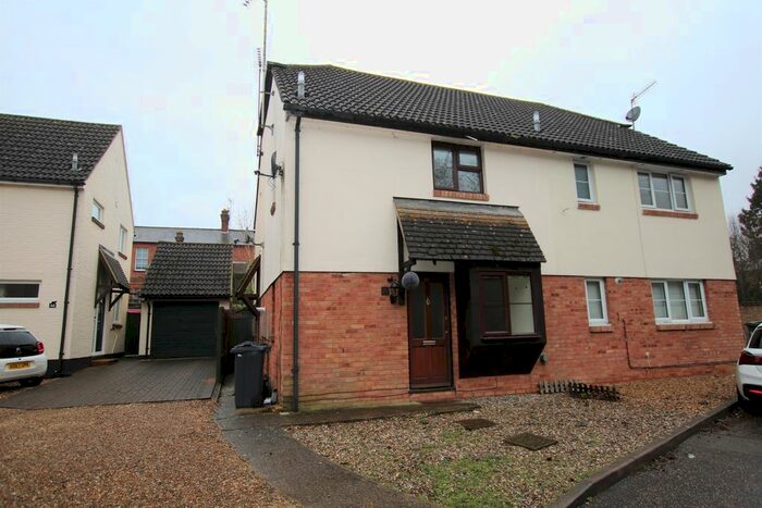 1 Bedroom End Of Terrace House To Rent In Normansfield, Dunmow, CM6