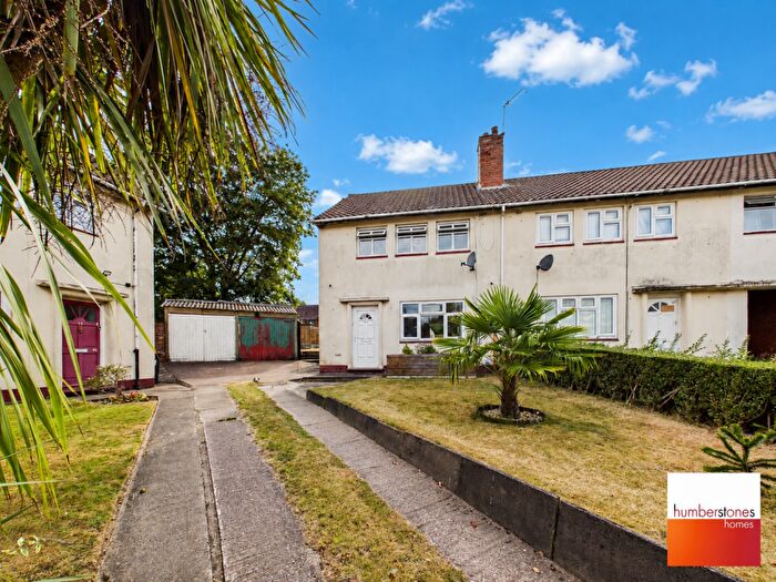2 Bedroom Semi Detached House For Sale In Suncroft, Quinton, B32