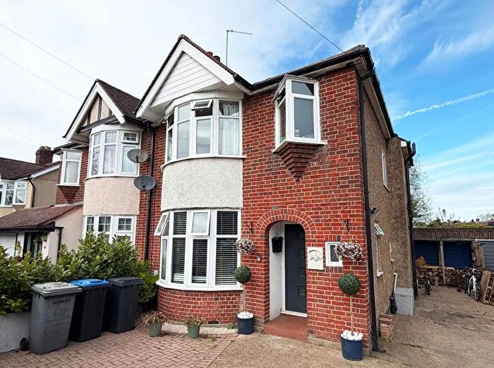 3 Bedroom Semi-Detached House For Sale In Chertsey, KT16