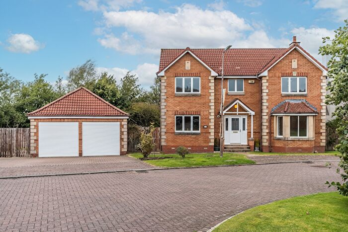 5 Bedroom Detached House For Sale In Cypress Glade, Livingston, EH54