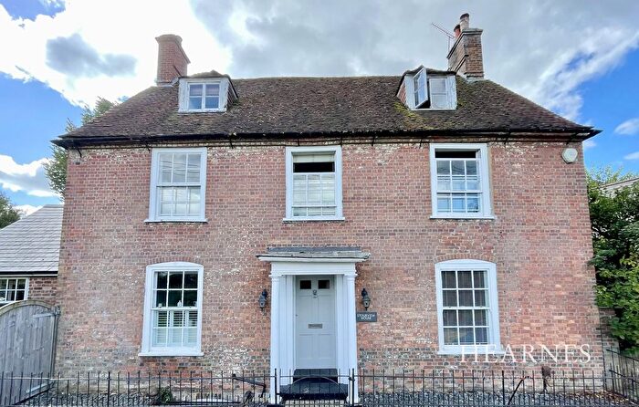 4 Bedroom Property For Sale In Throop Road, Throop, Bournemouth, BH8