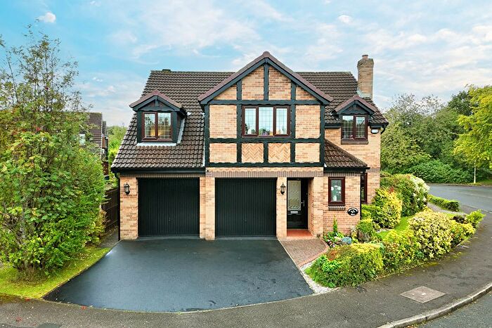 5 Bedroom Detached House For Sale In Glencourse Drive, Fulwood, PR2