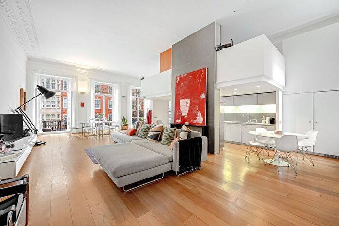 2 Bedroom Flat To Rent In Old Brompton Road, Earls Court, SW5