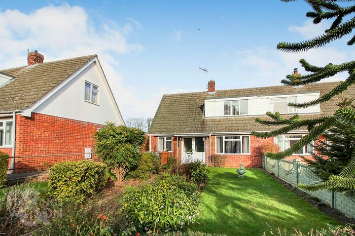 3 Bedroom Property To Rent In Springdale Crescent, Brundall, Norwich NR13