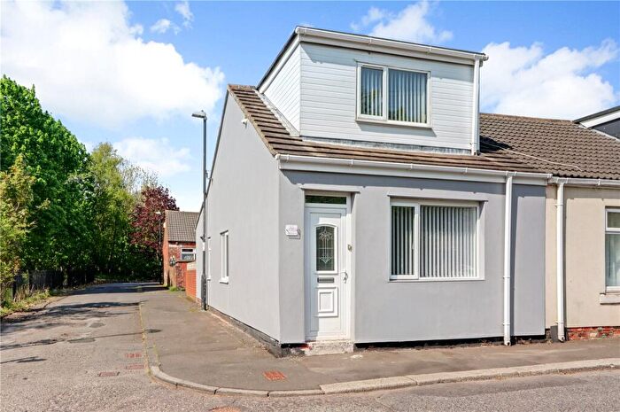 2 Bedroom End Of Terrace House For Sale In Elemore Lane, Easington Lane, Houghton Le Spring, Tyne And Wear, DH5