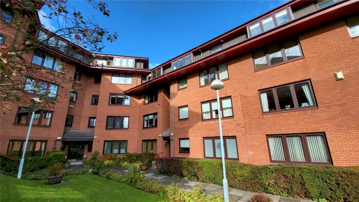 2 Bedroom Flat To Rent In Julian Court, Julian Avenue, Cleveden, Glasgow, G12