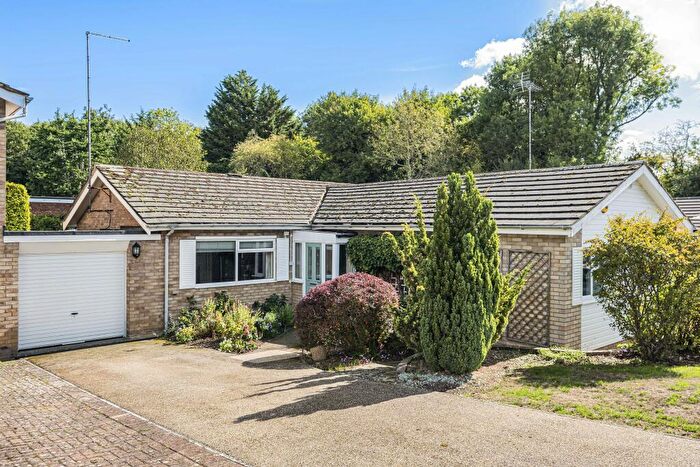 3 Bedroom Detached Bungalow For Sale In The Park, Redbourn, AL3