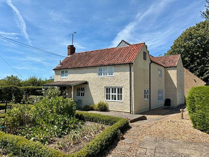 4 Bedroom Detached House For Sale In The Green, Great Cheverell, SN10