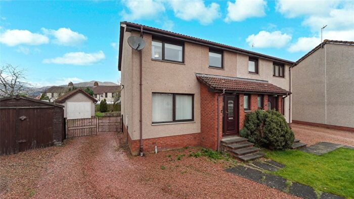 3 Bedroom Semi-detached House For Sale In The Meadows, Coalsnaughton, Tillicoultry, Clackmannanshire, FK13