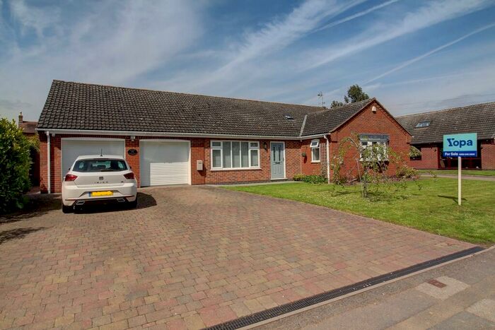 3 Bedroom Bungalow For Sale In Main Street, Peckleton, Leicester, LE9
