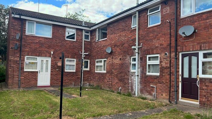 1 Bedroom Flat To Rent In Kingfisher Close, Bransholme, Hull, HU7