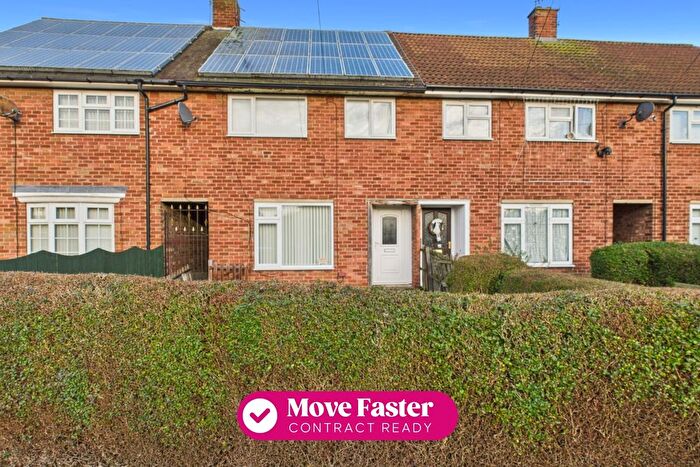 3 Bedroom Terraced House For Sale In Waveney Road, Hull, HU8