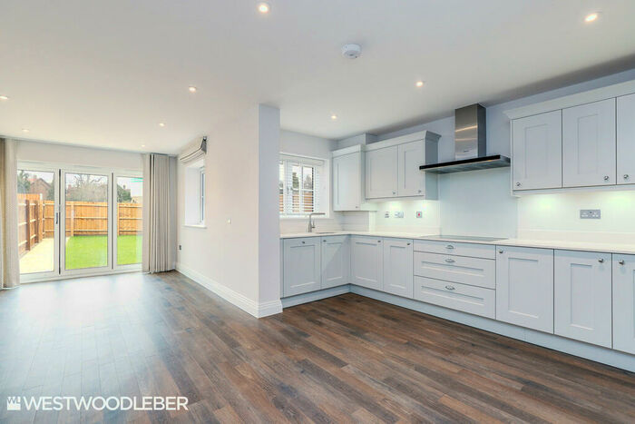 4 Bedroom Terraced House To Rent In Scholars Avenue, Broxbourne, EN10