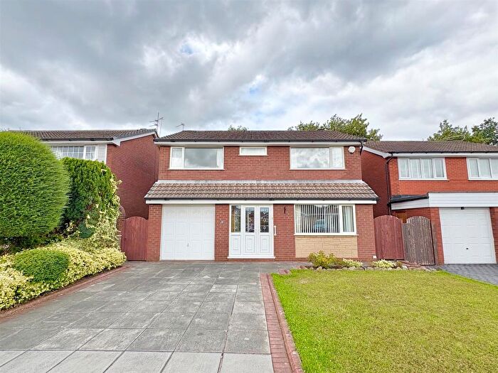 4 Bedroom Detached House For Sale In Riversmeade, Leigh, WN7