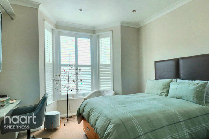 1 Bedroom Flat For Sale In Broadway, Sheerness, ME12