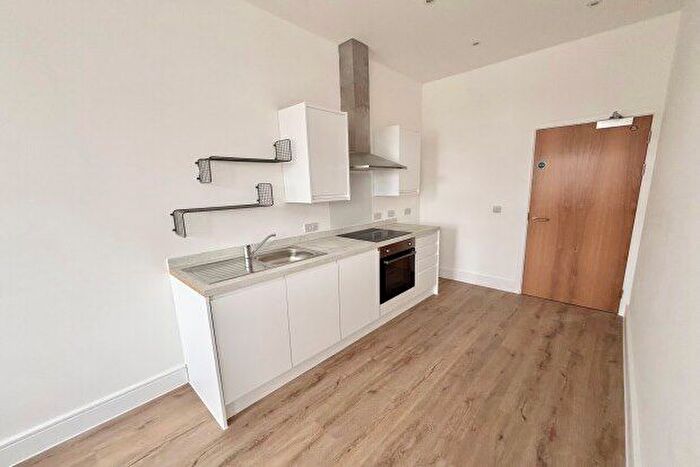 1 Bedroom Flat To Rent In B Beaconsfield Street, Nottingham, NG10