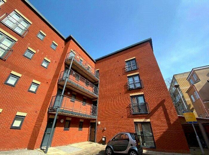 3 Bedroom Apartment To Rent In Wilbraham Court Two, F Wilbraham Road, Fallowfield, Manchester, M14