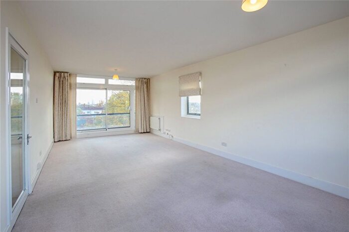 2 Bedroom Flat To Rent In Ilchester Place, Holland Park, London, W14