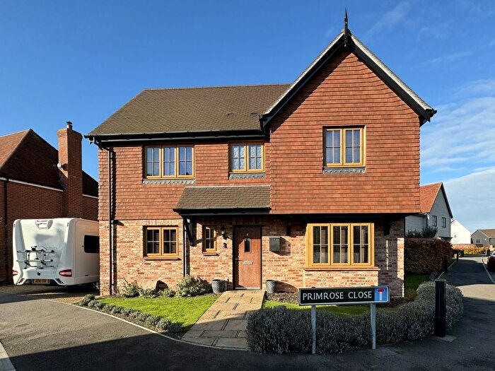 3 Bedroom Detached House For Sale In Primrose Close, Marden, Tonbridge, TN12