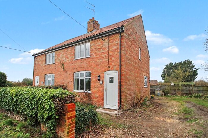 2 Bedroom Semi Detached House To Rent In Red Pits, Wood Dalling, NR11