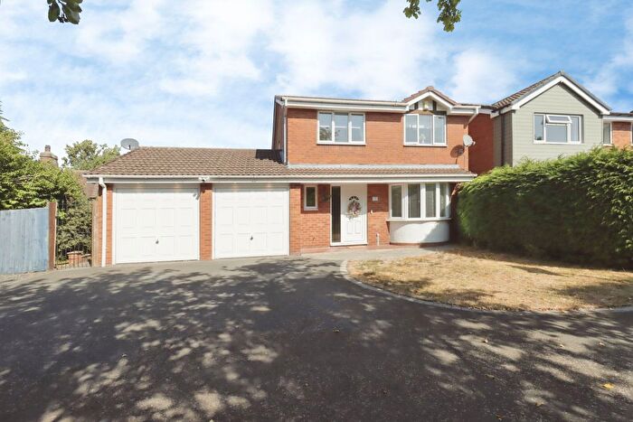 4 Bedroom Detached House For Sale In Damson Drive, The Rock, Telford, TF3