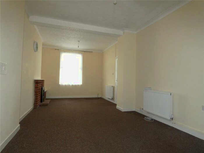 2 Bedroom End Of Terrace House To Rent In Victoria Street, Caernarfon, Gwynedd, LL55