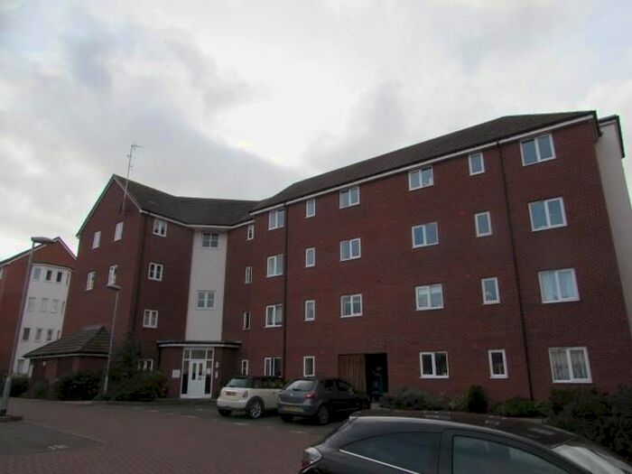 2 Bedroom Flat To Rent In Poppleton Close, Coventry, CV1