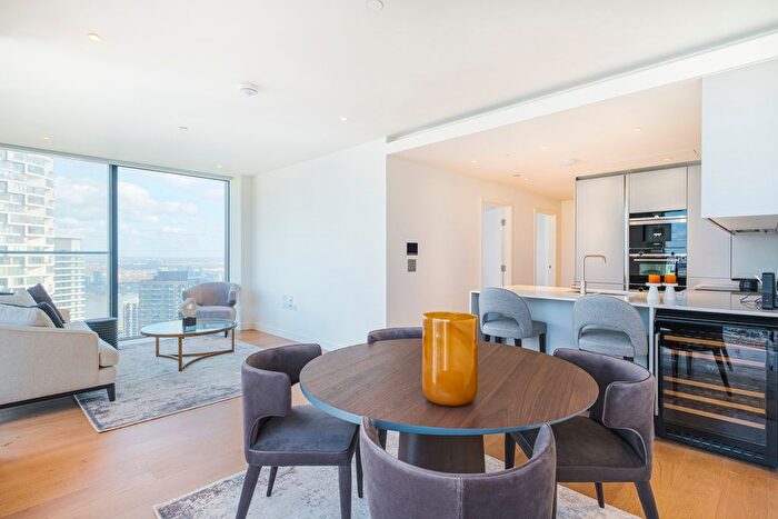 3 Bedroom Flat For Sale In Marsh Wall, London, E14