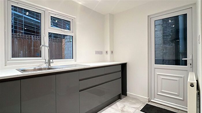 1 Bedroom Flat To Rent In Church Road, London, NW10