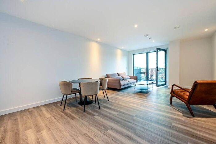 2 Bedroom Flat To Rent In Assay Apartments, Station View, , Guildford, GU1