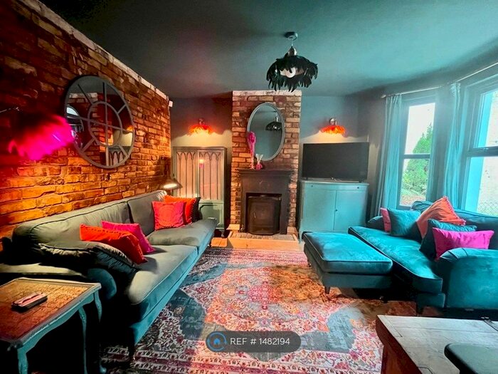 3 Bedroom Terraced House To Rent In Dyke Road, Folkestone, CT19