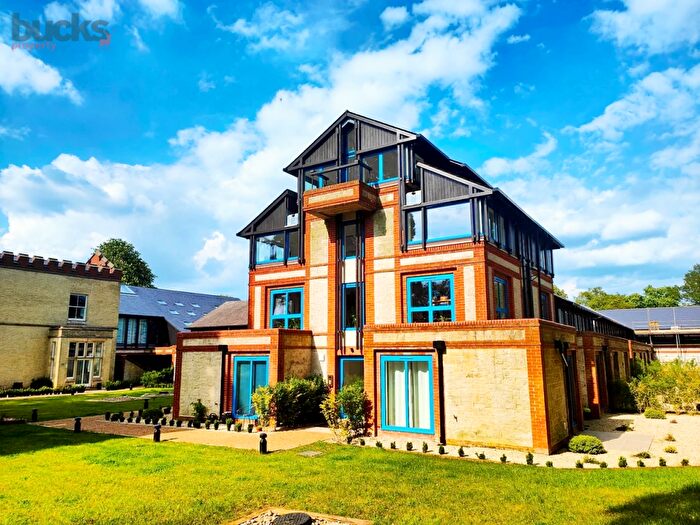 1 Bedroom Flat For Sale In Uplands House, Four Ashes Road, Cryers Hill, HP15