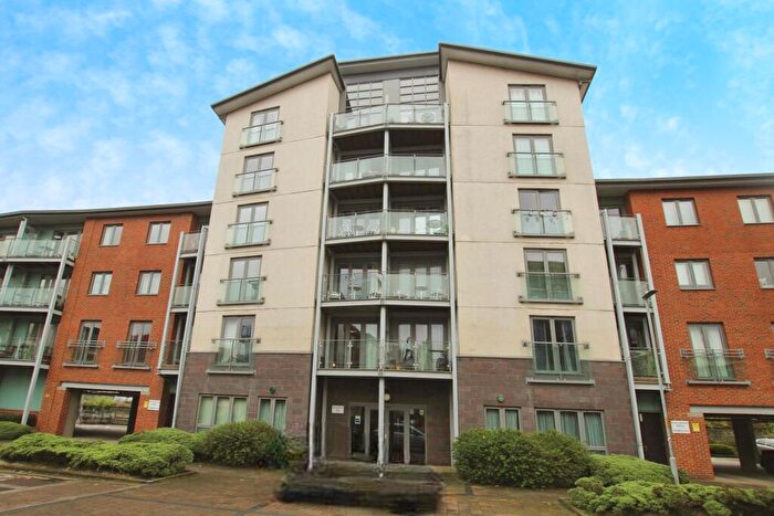1 Bedroom Flat For Sale In Worsdell Drive, Gateshead, NE8