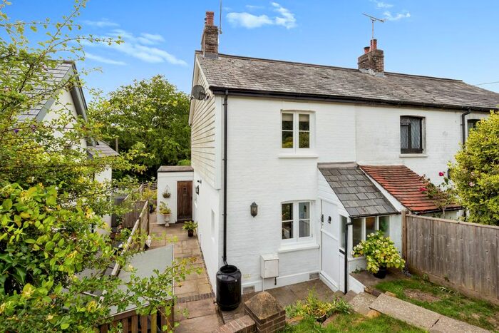 2 Bedroom Semi-Detached House For Sale In Heathfield Road, Burwash Weald, Etchingham, East Sussex, TN19