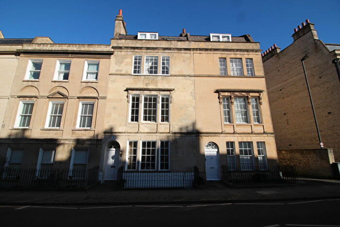 2 Bedroom Apartment To Rent In Bathwick Street, Bath, BA2