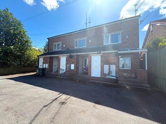 1 Bedroom Flat To Rent In Throxenby Way, Clayton, Bradford, BD14