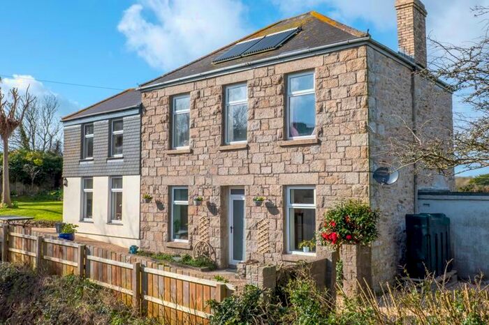 5 Bedroom Cottage For Sale In Prussia Cove Road, Roseudgeon, Penzance, TR20
