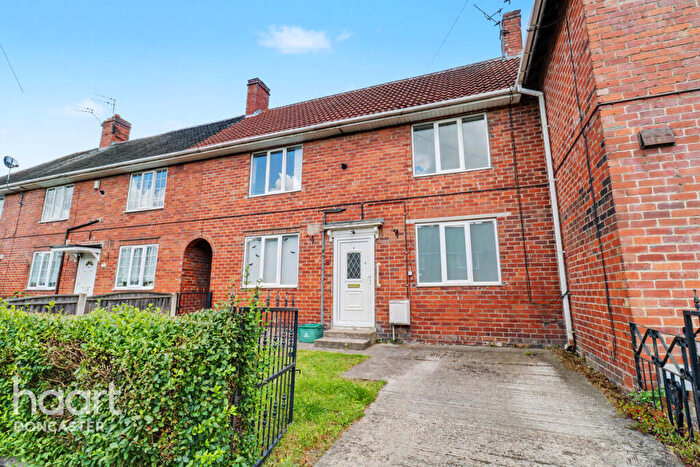 3 Bedroom Terraced House For Sale In Holmes Carr Road, Rossington, Doncaster, DN11