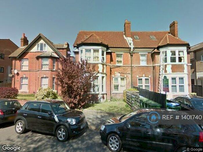 1 Bedroom Flat To Rent In Court Road, Southampton, SO15