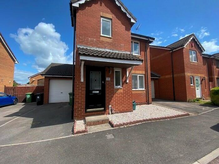 3 Bedroom Detached House To Rent In Emet Grove, Emersons Green, Bristol, BS16