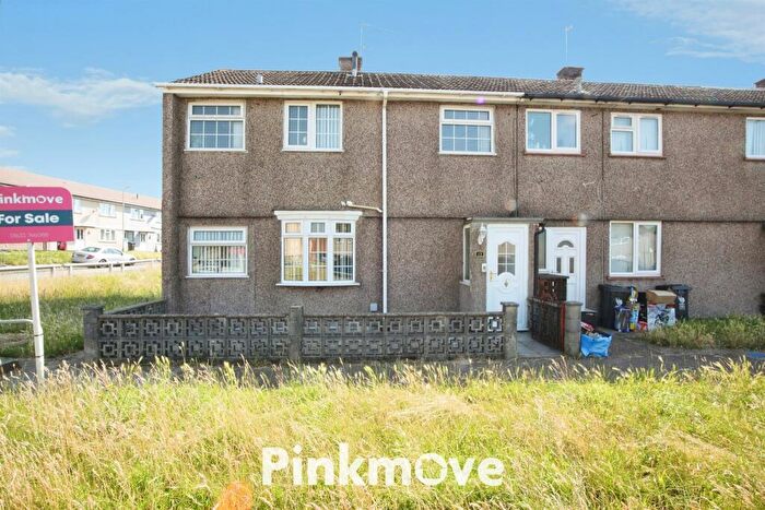 3 Bedroom End Of Terrace House For Sale In Walton Close, Newport, NP19